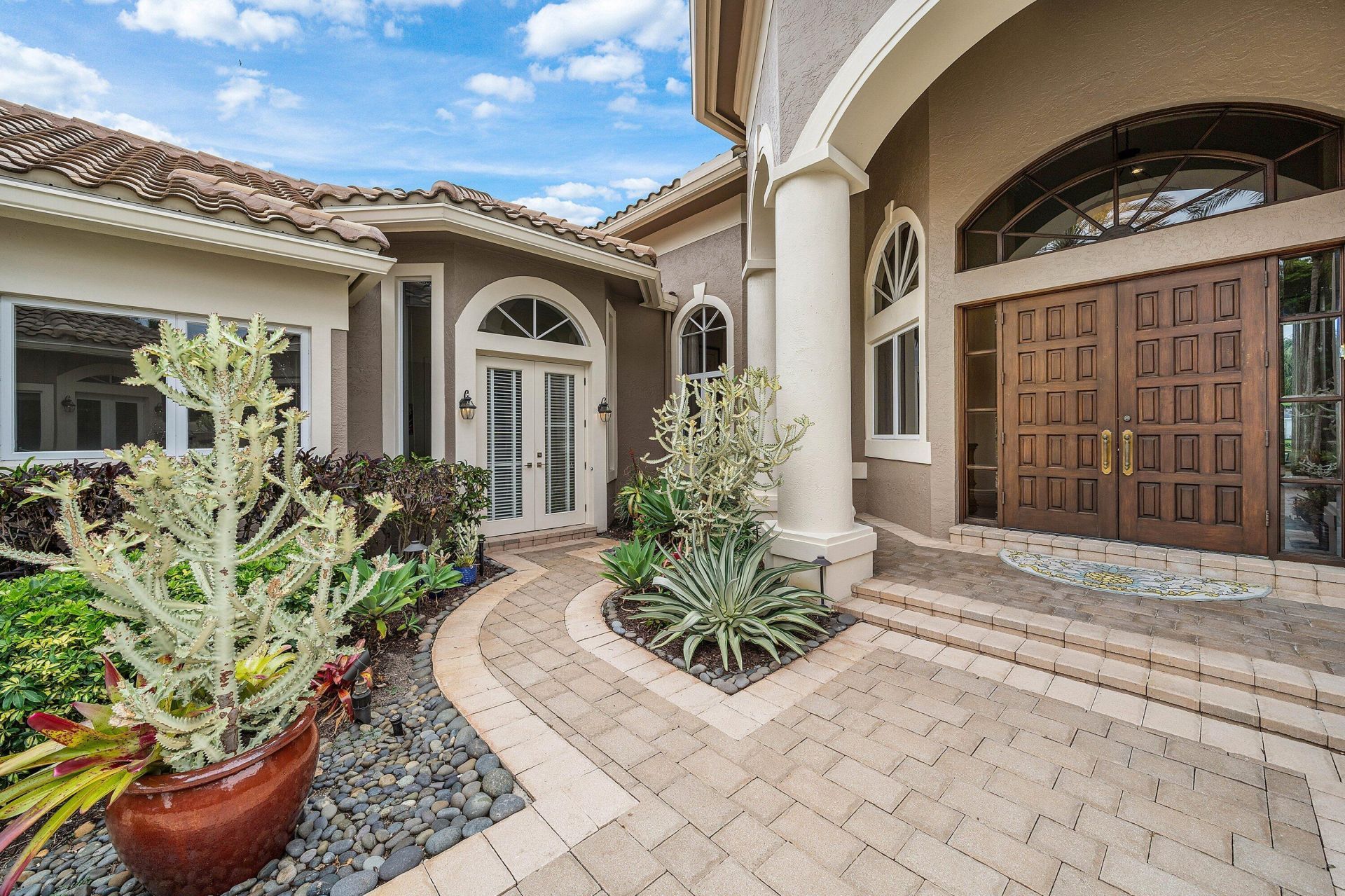 32 Saint Thomas Drive, Palm Beach Gardens, FL 33418 Photo