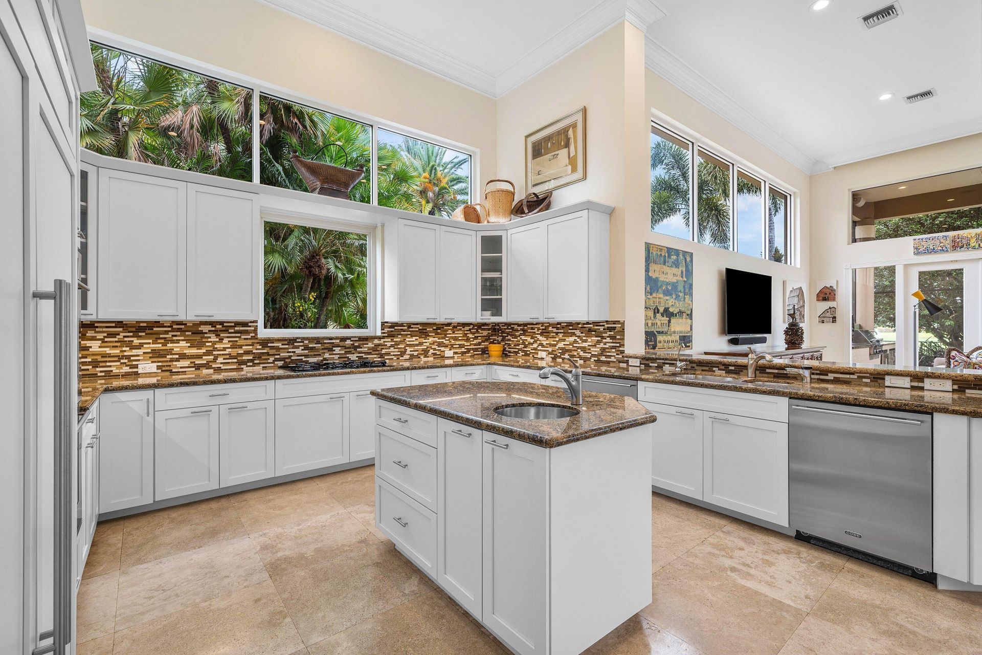 32 Saint Thomas Drive, Palm Beach Gardens, FL 33418 Photo