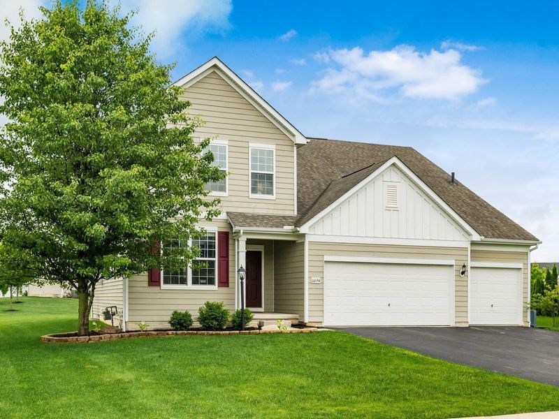 11694 Daventry Drive NW, Pickerington, OH 43147 Photo 2