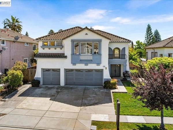 368 Riesling Ct, Fremont, CA 94539