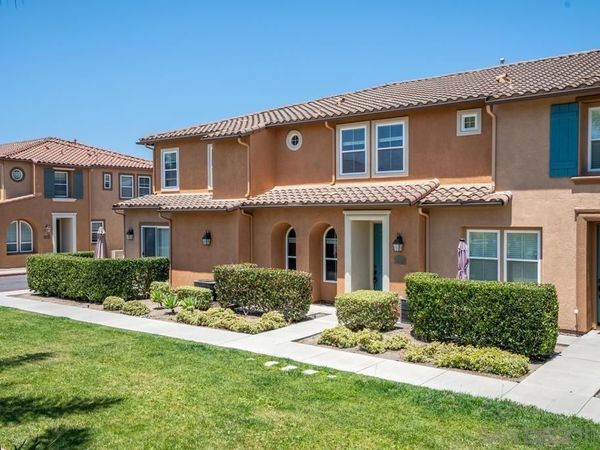 17059 Calle Trevino, Unit 5, San Diego, CA 92127