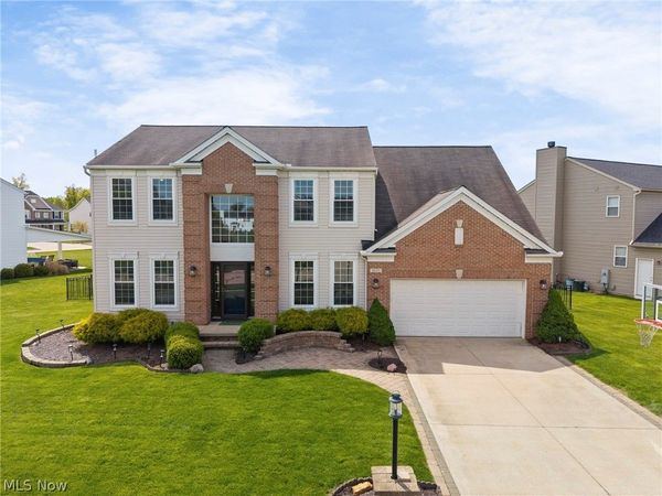 9635 Kingston Trail , Olmsted Twp, OH 44138