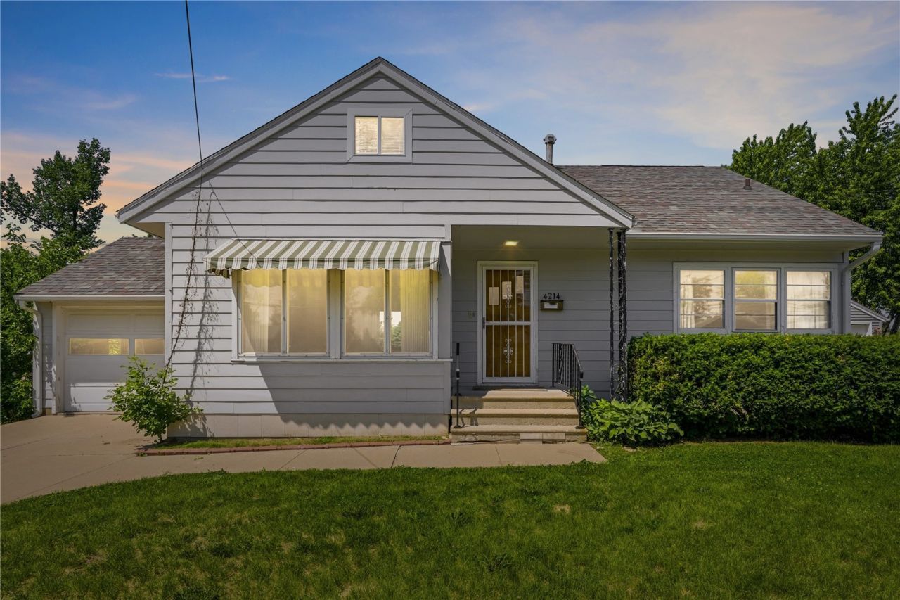 4214 Culver Street Ne, Cedar Rapids, IA 52402 Main Photo