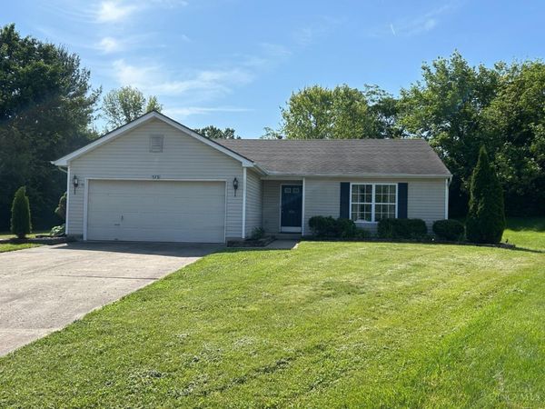 573 Hearthstone Court, Lebanon, OH 45036