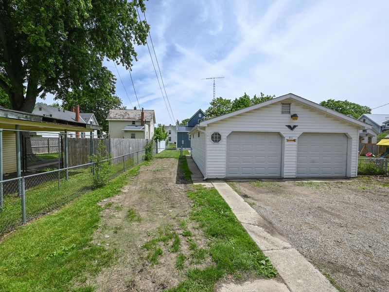 711 S Walnut Street, Bucyrus, OH 44820 Photo 46