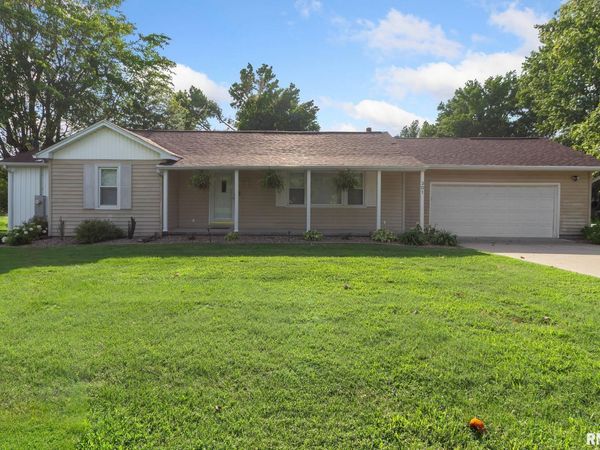 301 MCNEIL Street, Energy, IL 62933