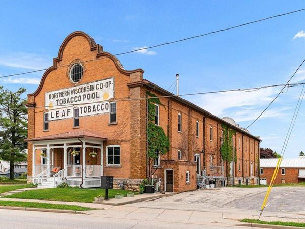 504 E Decker St, Viroqua, WI 54665