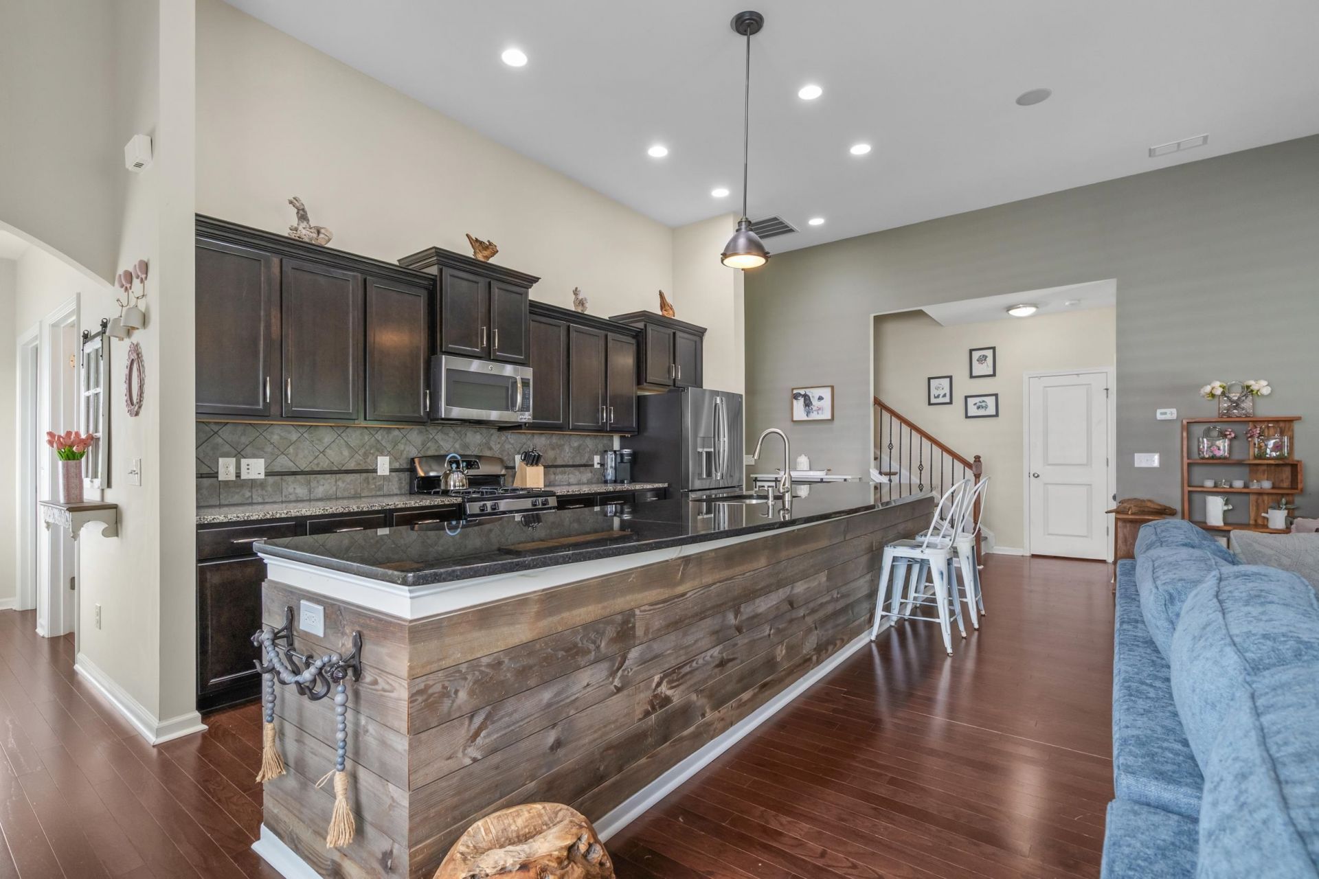 3688 White Wing Circle  Photo 13