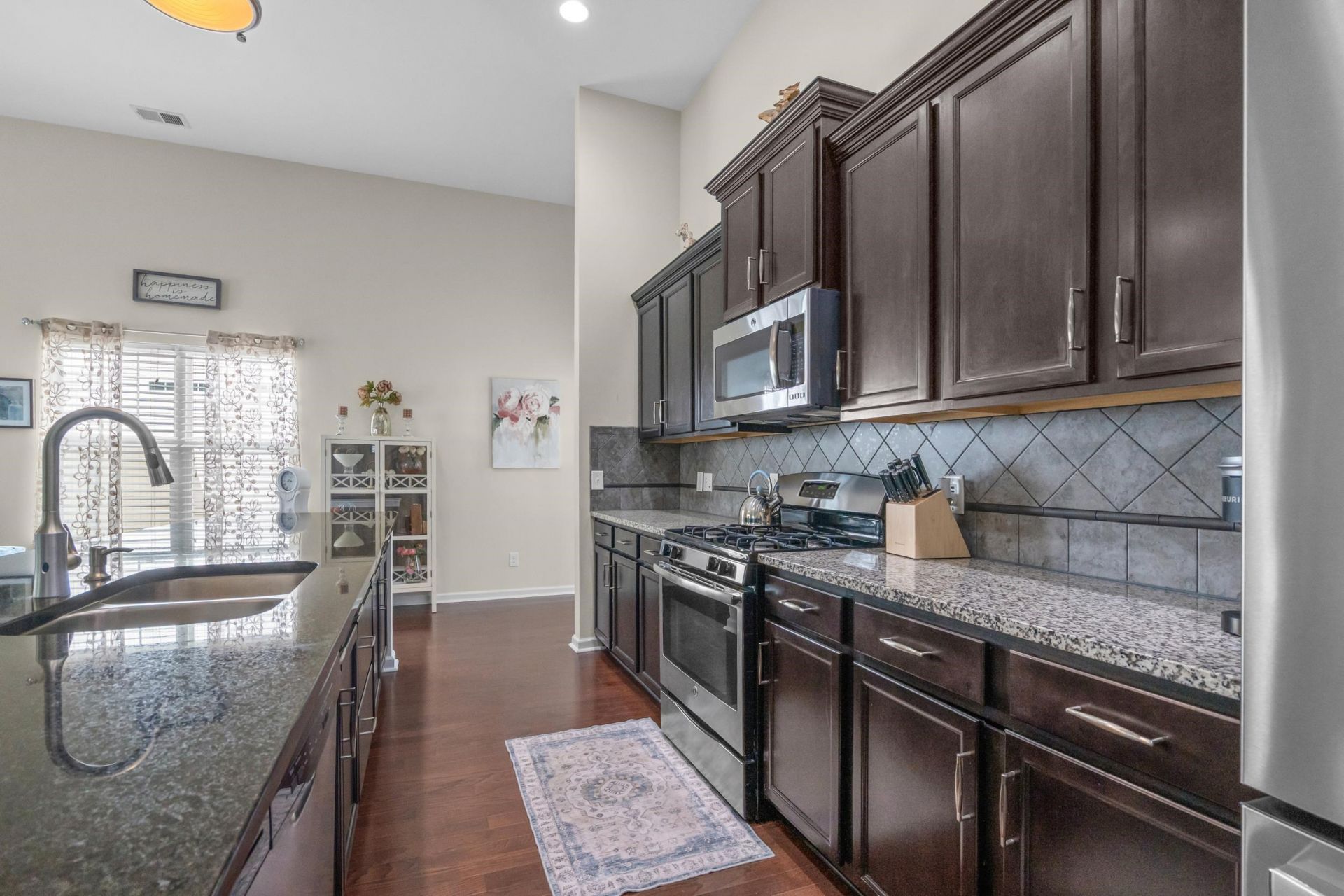 3688 White Wing Circle  Photo 16