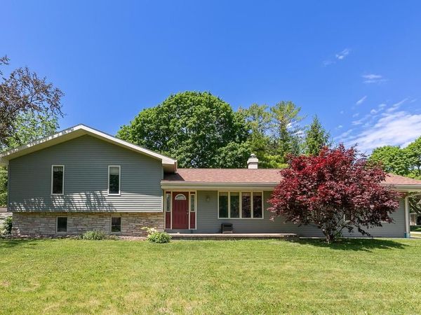 456 PLEASANT COURT, Neenah, WI 54956