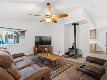 5524 Daisy Dr, Pollock Pines, CA 95726 Photo