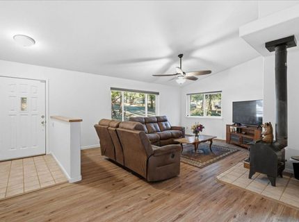 5524 Daisy Dr, Pollock Pines, CA 95726 Photo