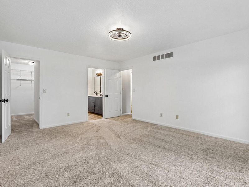 1252 Farmcrest Drive, Union, KY 41091 Photo 24