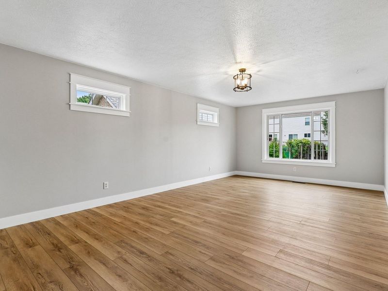 1252 Farmcrest Drive, Union, KY 41091 Photo 5