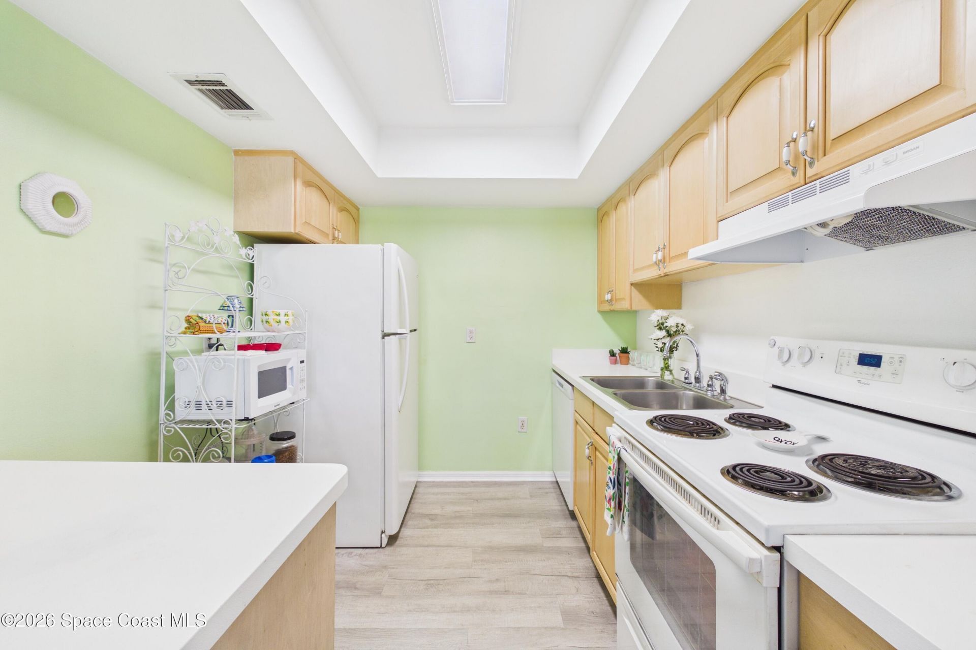 1011 S Miramar Avenue, Unit Unt6, Indialantic, FL 32903 Photo