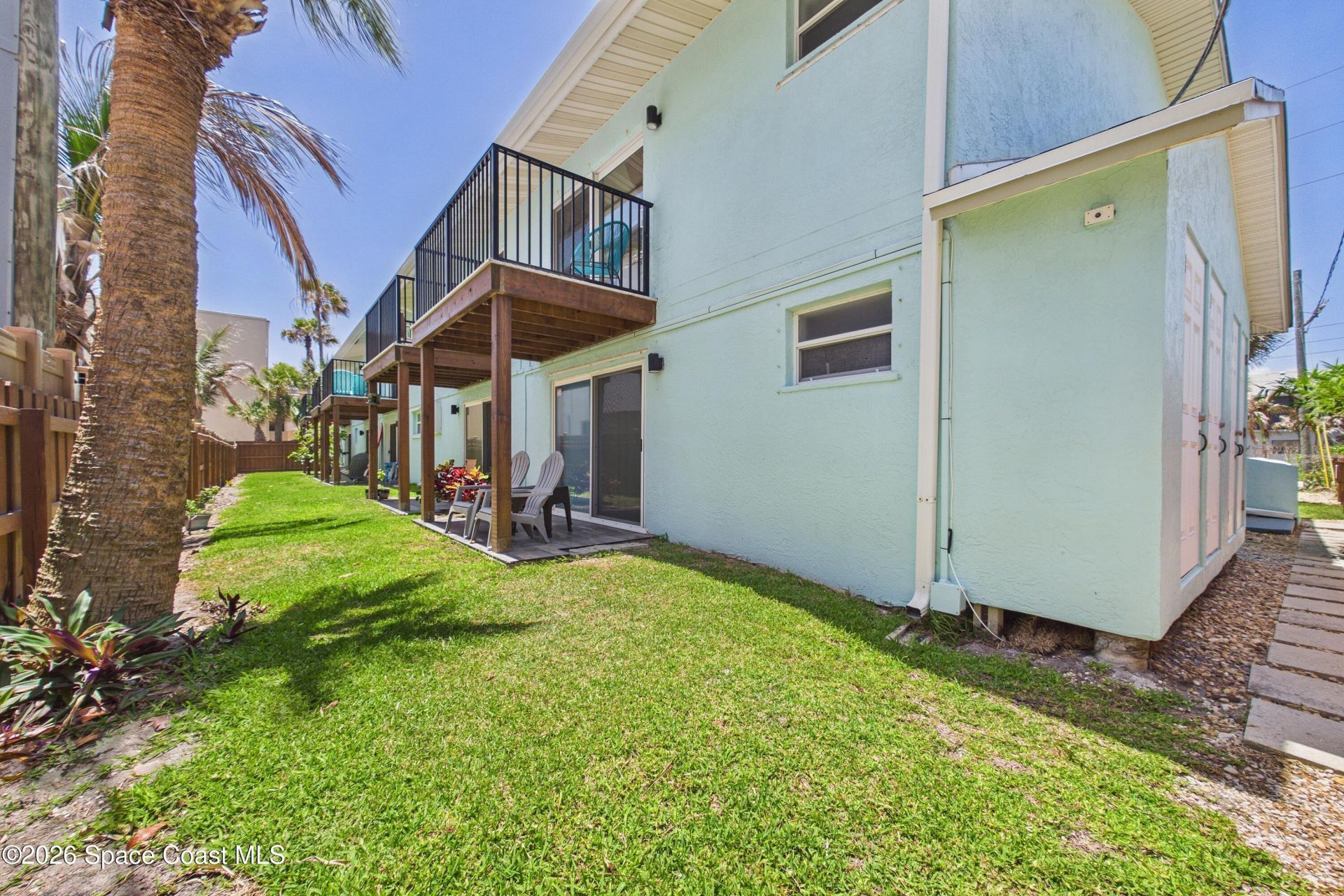 1011 S Miramar Avenue, Unit Unt6, Indialantic, FL 32903 Photo
