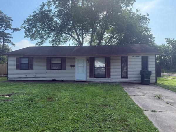400 Summit, Blytheville, AR 72315