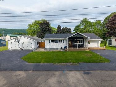 11 Barrett Avenue, Dansville, NY 14437