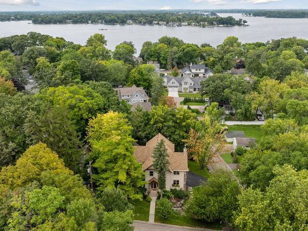 126 Courtland Street , Excelsior, MN 55331
