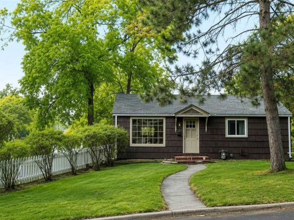 823 Elm Street, Hudson, WI 54016