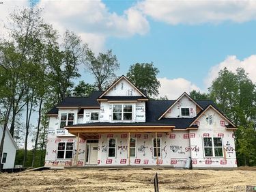 9728 Chalfonte Drive , Green Oak Twp, MI 48116