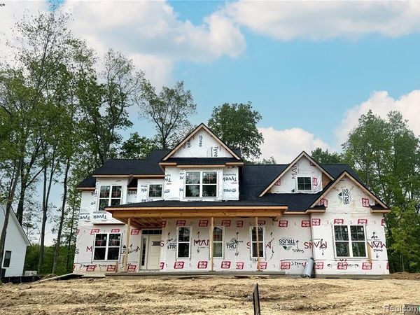 9728 Chalfonte Drive, Green Oak Twp, MI 48116