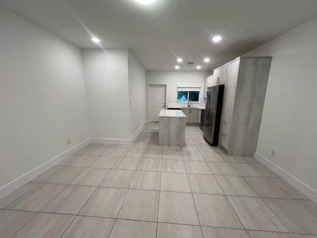 3884 Melaleuca Lane, Unit 210, Lake Worth Beach, FL 33461 Photo