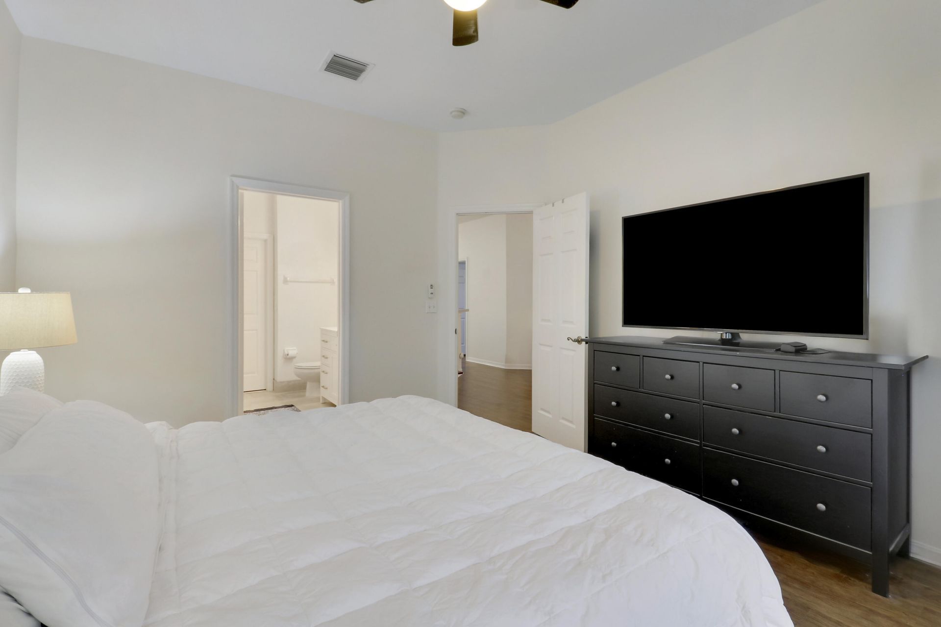 105 Lighthouse Circle, Unit B, Tequesta, FL 33469 Photo