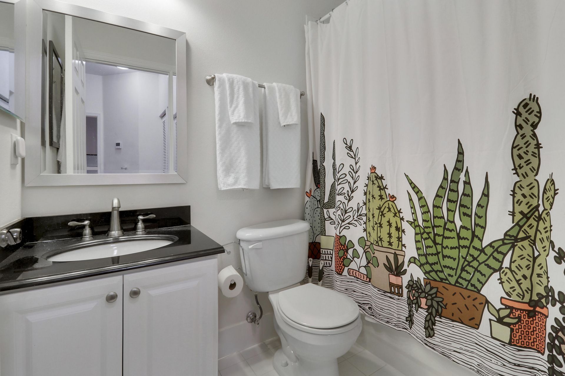 105 Lighthouse Circle, Unit B, Tequesta, FL 33469 Photo