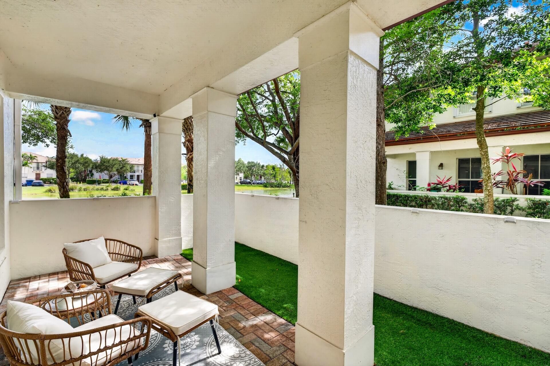 4680 Mimosa Place, Unit 805, Coconut Creek, FL 33073 Photo