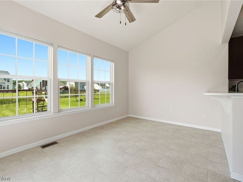 36629 Barkhurst Mill Drive, North Ridgeville, OH 44039 Photo 11