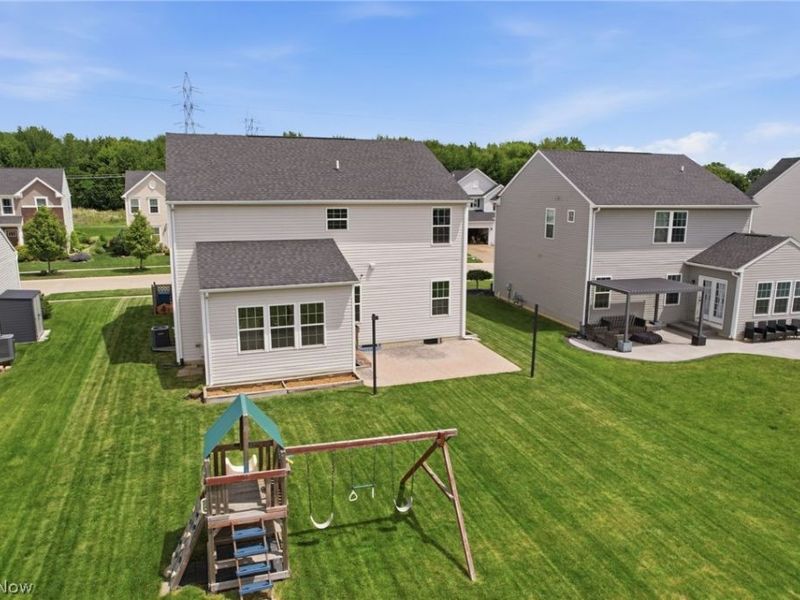 36629 Barkhurst Mill Drive, North Ridgeville, OH 44039 Photo 5