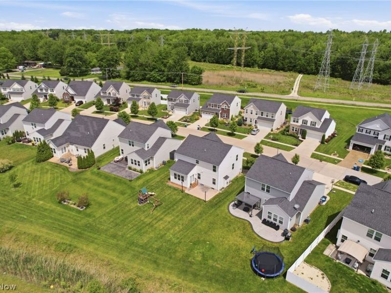 36629 Barkhurst Mill Drive, North Ridgeville, OH 44039 Photo 6