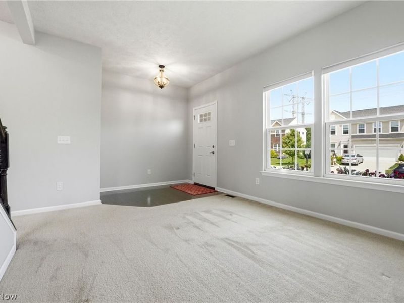 36629 Barkhurst Mill Drive, North Ridgeville, OH 44039 Photo 8