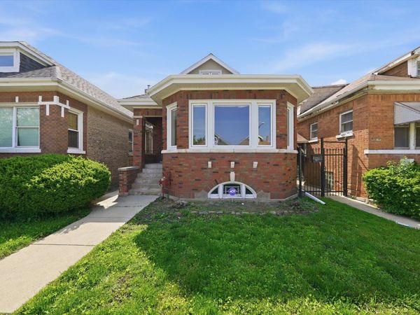 8016 S Perry Avenue , Chicago, IL 60620