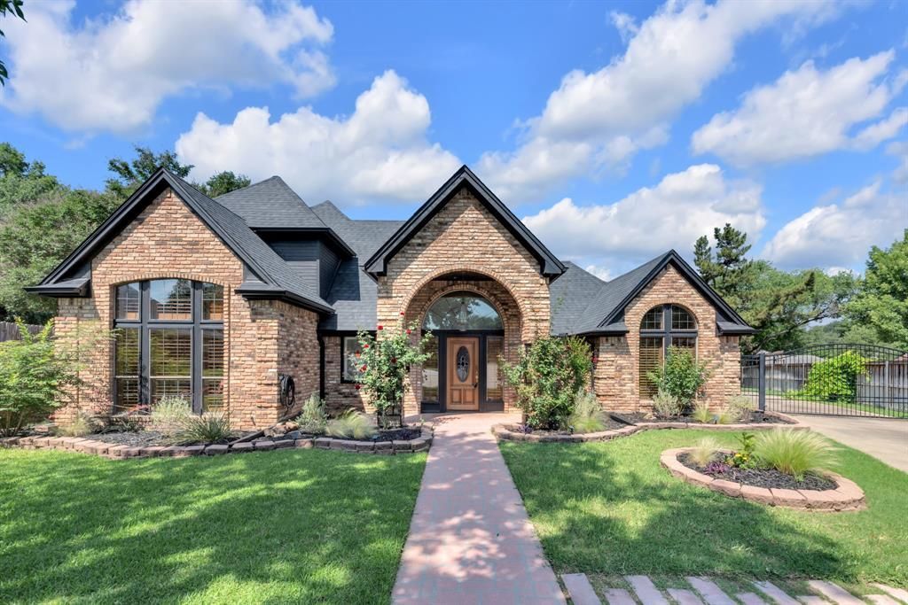 543 Indian Creek Drive, Trophy Club, TX 76262 Main Photo