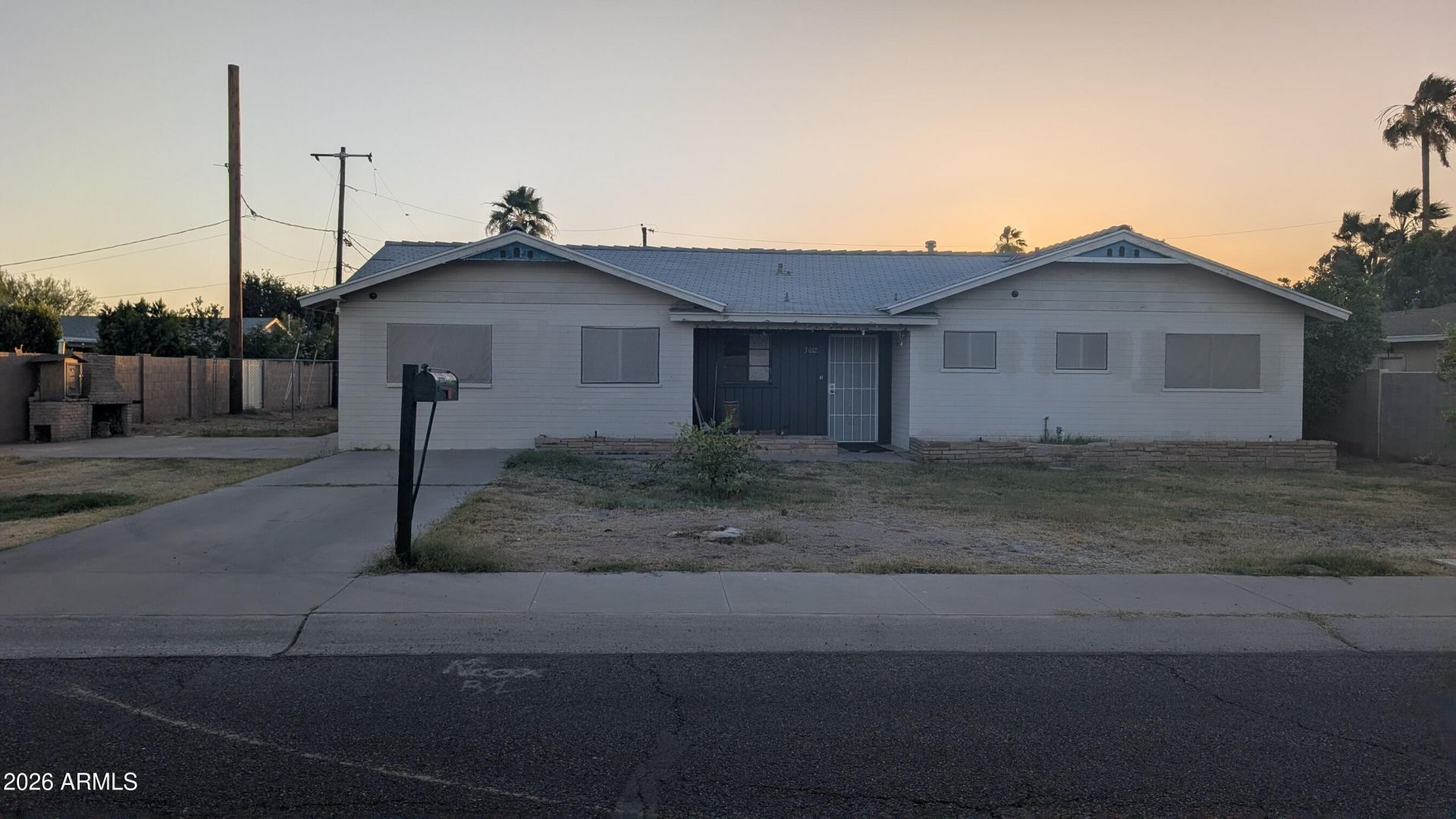 3012 N 56th Street, Phoenix, AZ 85018 Main Photo
