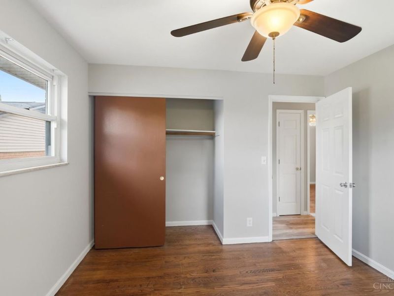5228 Woodlake Drive, Delhi Twp, OH 45238 Photo 11