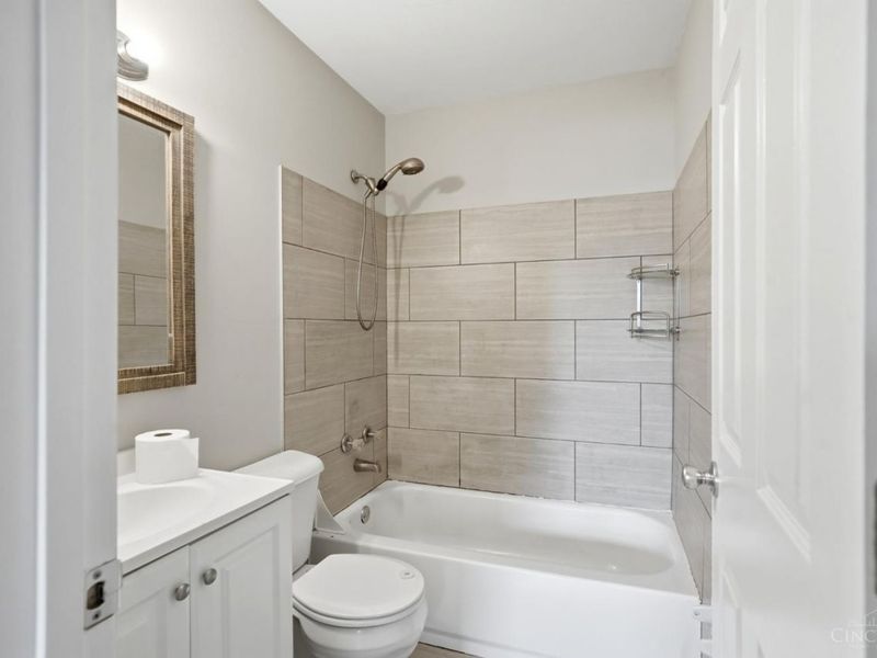 5228 Woodlake Drive, Delhi Twp, OH 45238 Photo 18