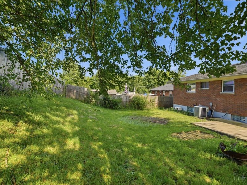 5228 Woodlake Drive, Delhi Twp, OH 45238 Photo 24
