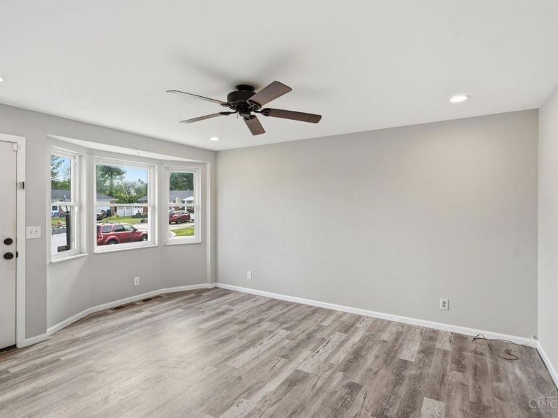 5228 Woodlake Drive, Delhi Twp, OH 45238 Photo 4