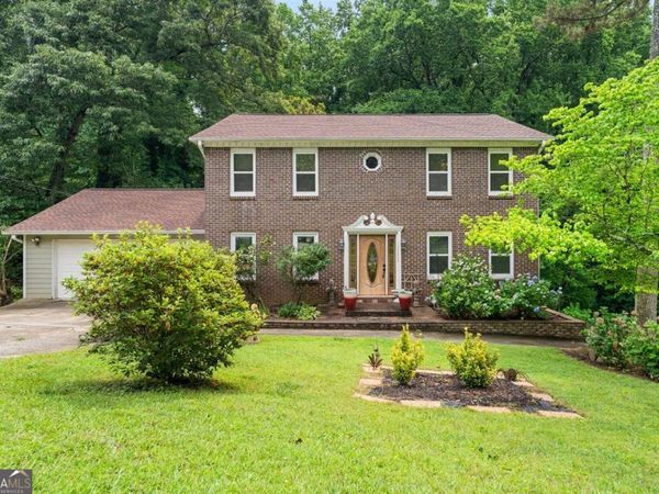 2888 Carrousel Court, Stone Mountain, GA 30087