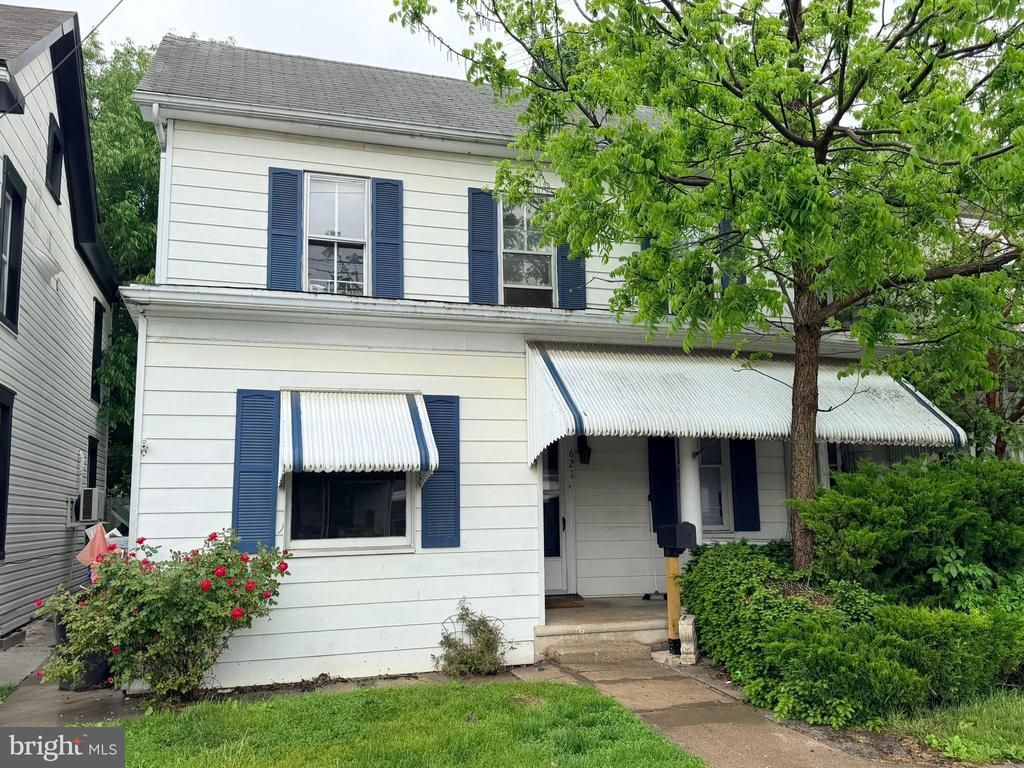 621 Frederick Street, Hagerstown, MD 21740 Main Photo