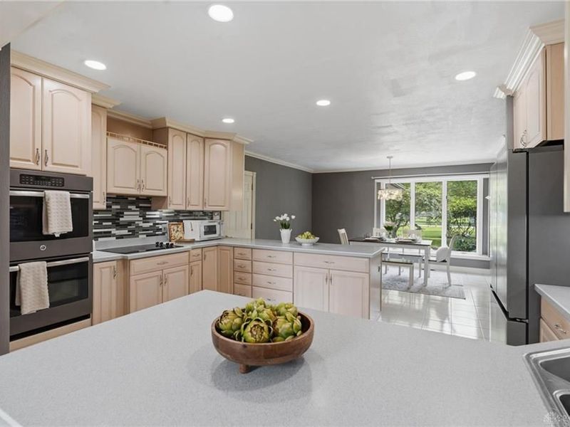 1511 Lindenhurst, Washington Township, OH 45459 Photo 12