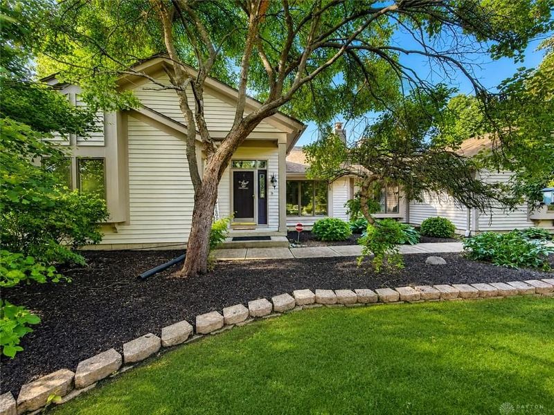 1511 Lindenhurst, Washington Township, OH 45459 Photo 3