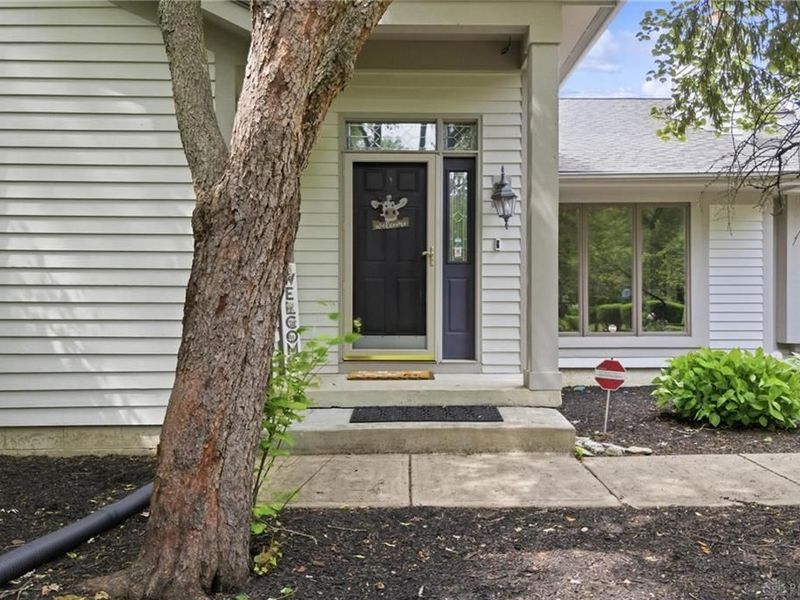 1511 Lindenhurst, Washington Township, OH 45459 Photo 4