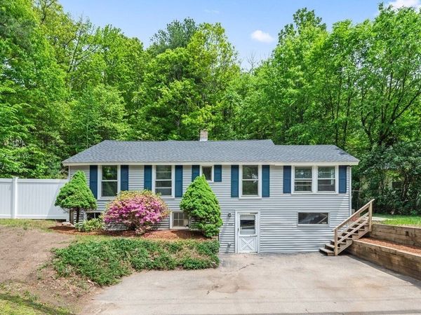 1202 Wachusett St, Holden, MA 01522