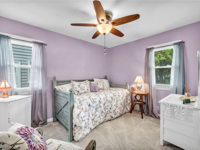 8006 Pinegrove Avenue, Parma, OH 44129 Photo 27