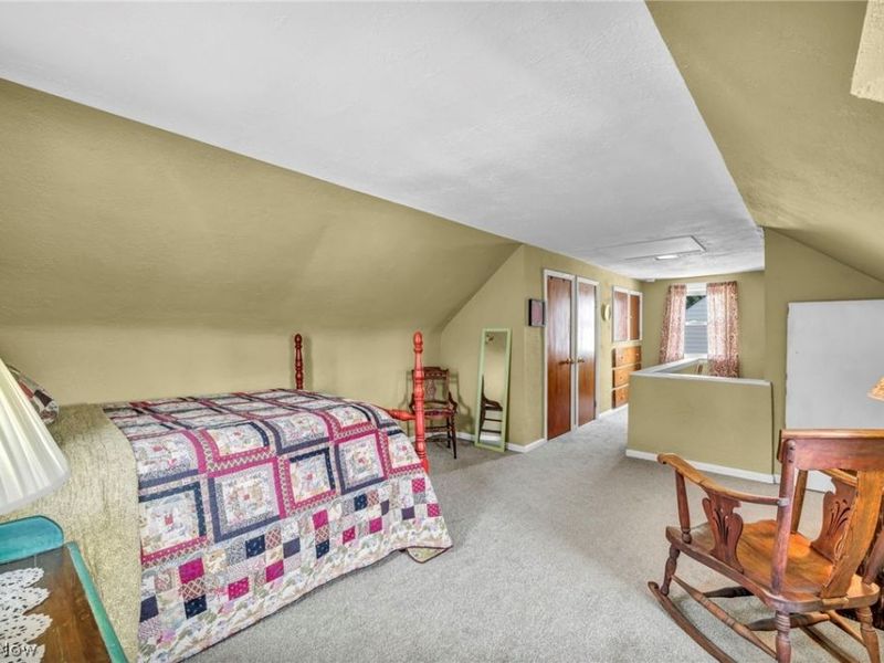 8006 Pinegrove Avenue, Parma, OH 44129 Photo 31