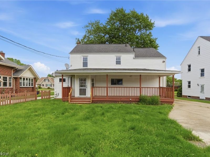 215 Harter Avenue NW, Canton, OH 44708 Photo 4